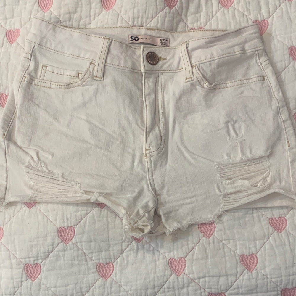 SO Women's Cream Jean Shorts